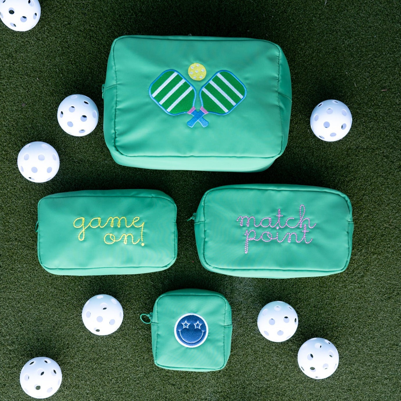 GW L Essentials Green - MATCH POINT - Give Wink