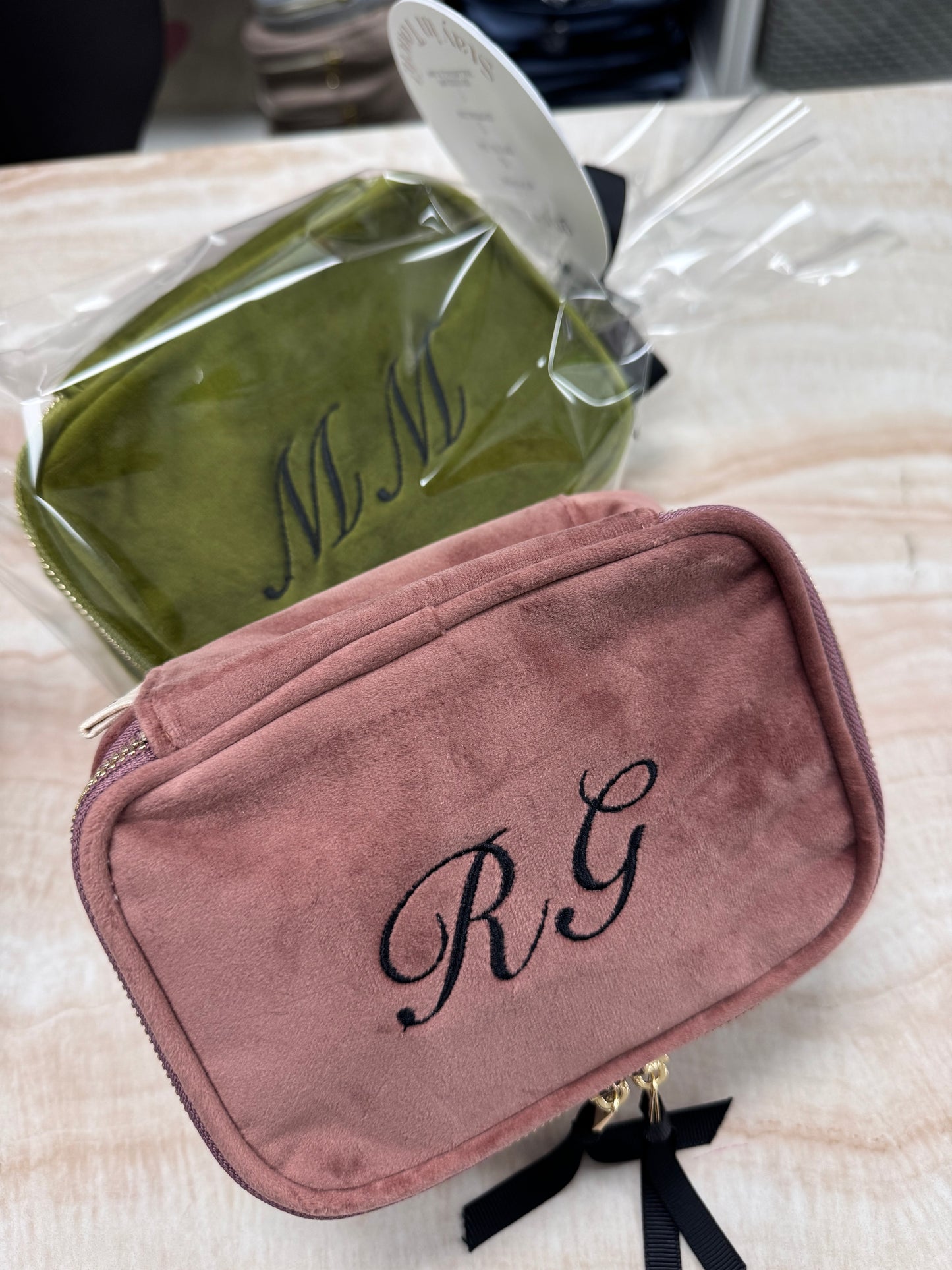 Small Beauty Box - Pink Velvet - Give Wink