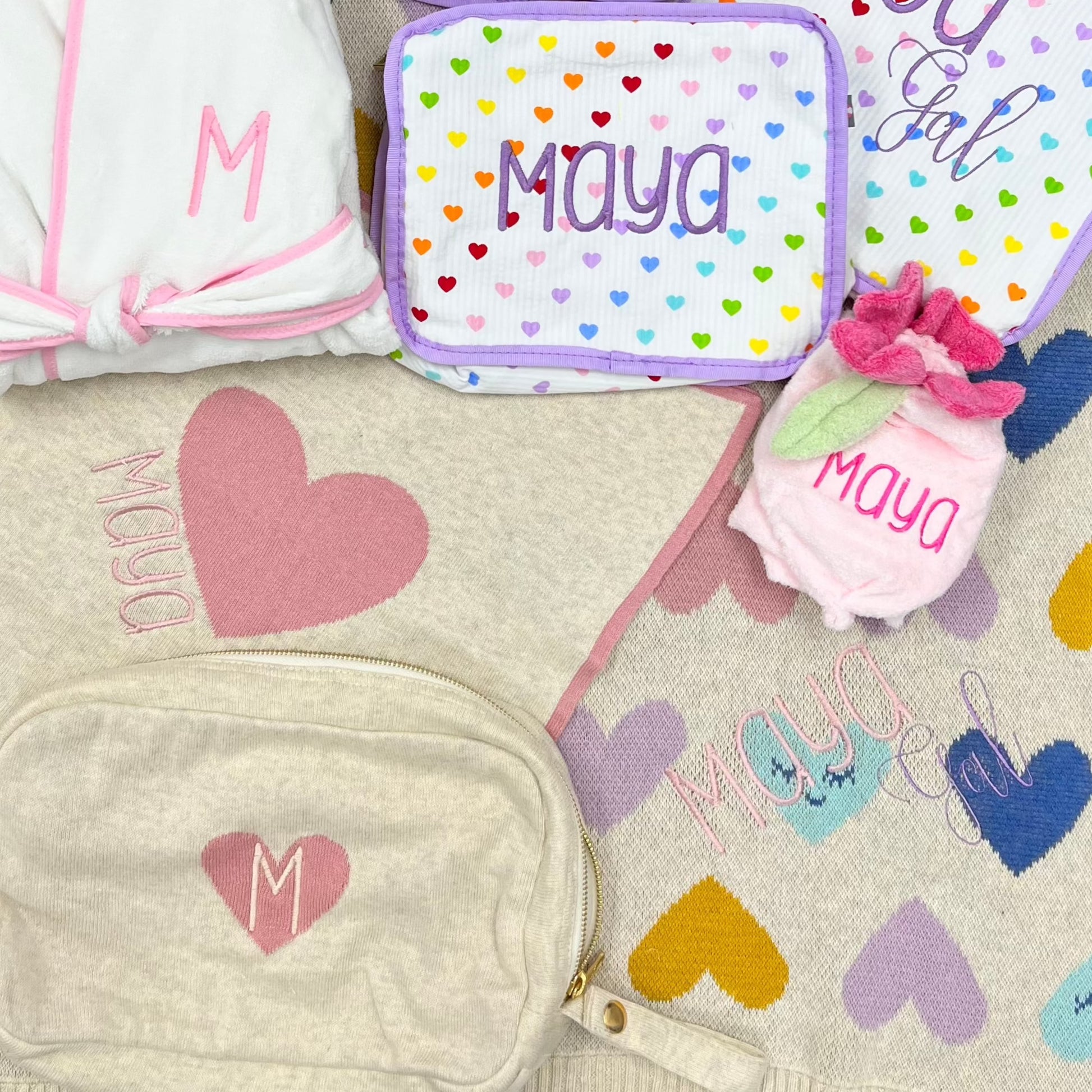 Happy Hearts 3 Piece Knitted Baby Travel Set - Give Wink