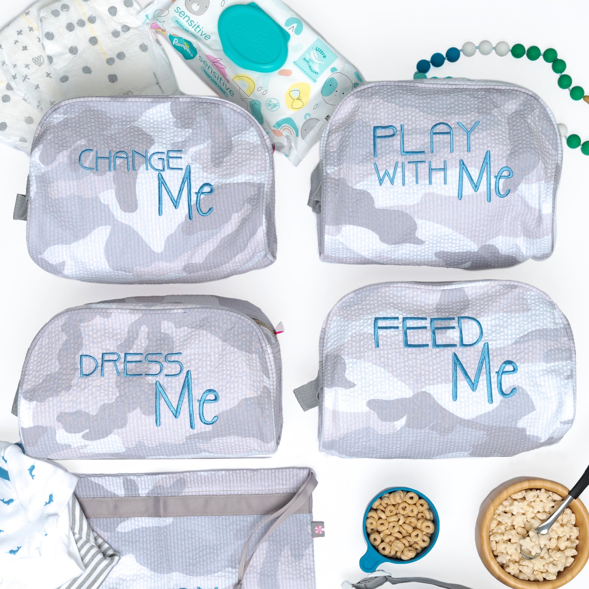 Personalized Seersucker Snow Camo Traveler Pouch - Give Wink