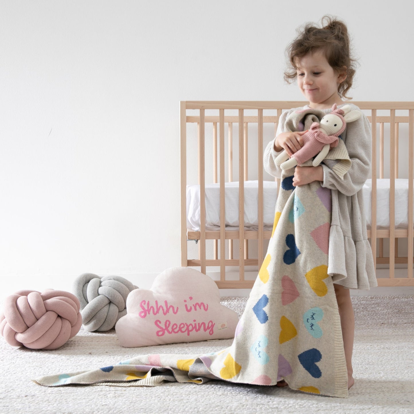 Happy Hearts 3 Piece Knitted Baby Travel Set - Give Wink