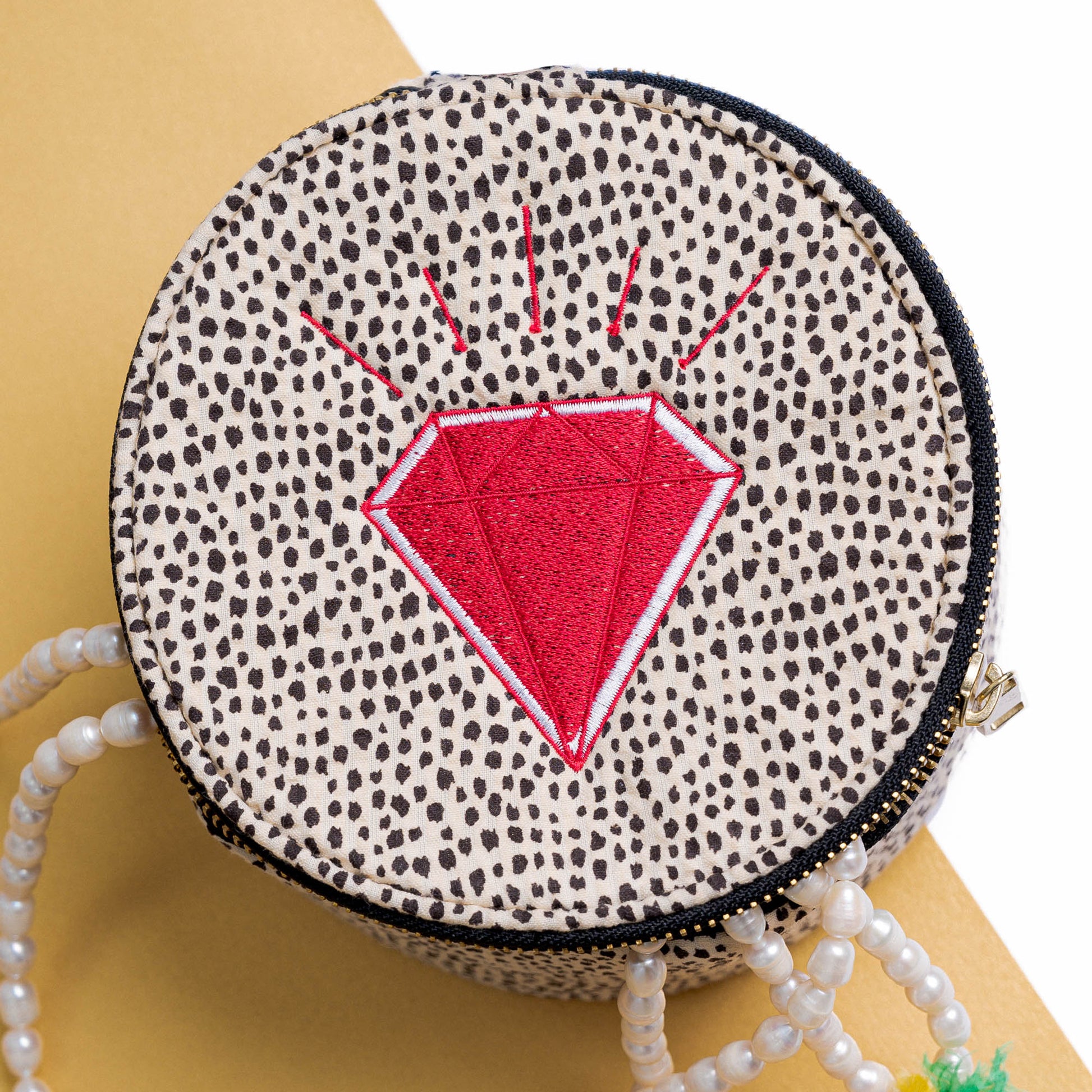 Personalized Seersucker Cheetah Round Multi Purpose Pouch - Give Wink