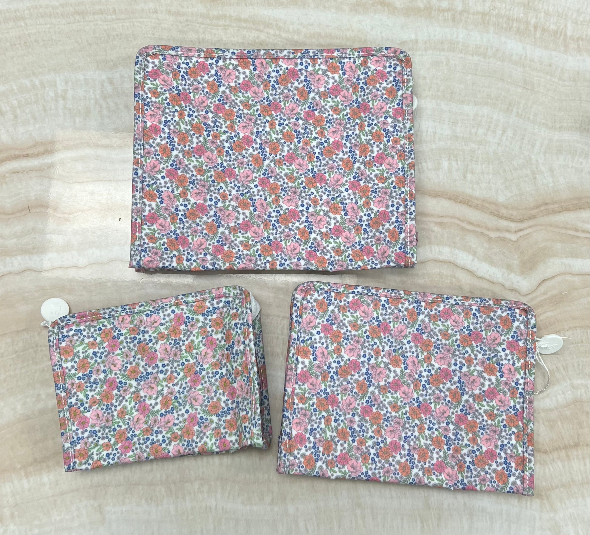 Personalized Nylon Garden Floral Set of 3 Pouches - Give Wink