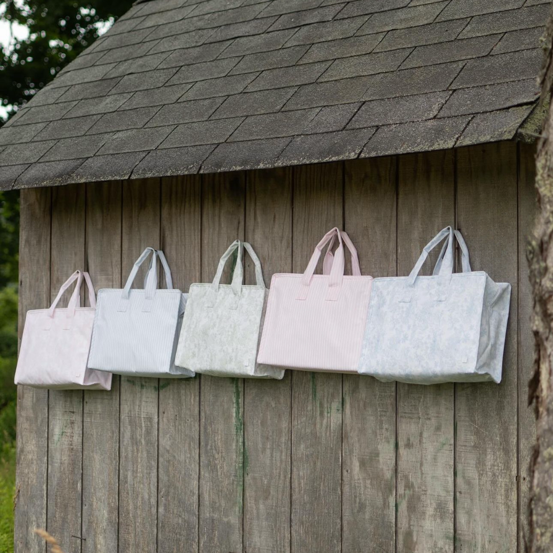 Personalized Nylon Green Toile Overnight Tote - Give Wink