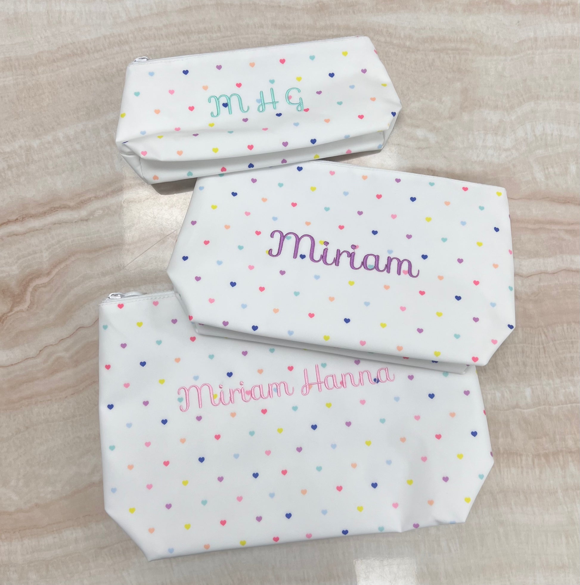 Love Hearts Set of 3 Pouches - Give Wink