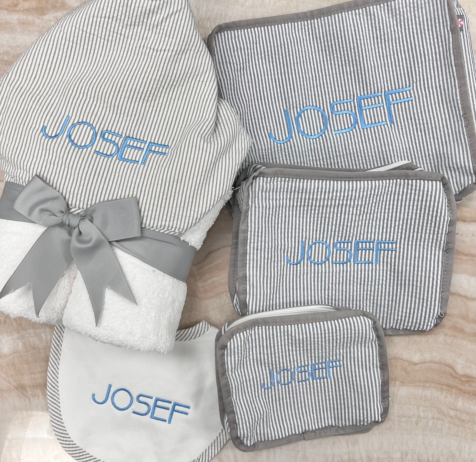 Personalized Grey Seersucker Stripe Hooded Towel - Give Wink