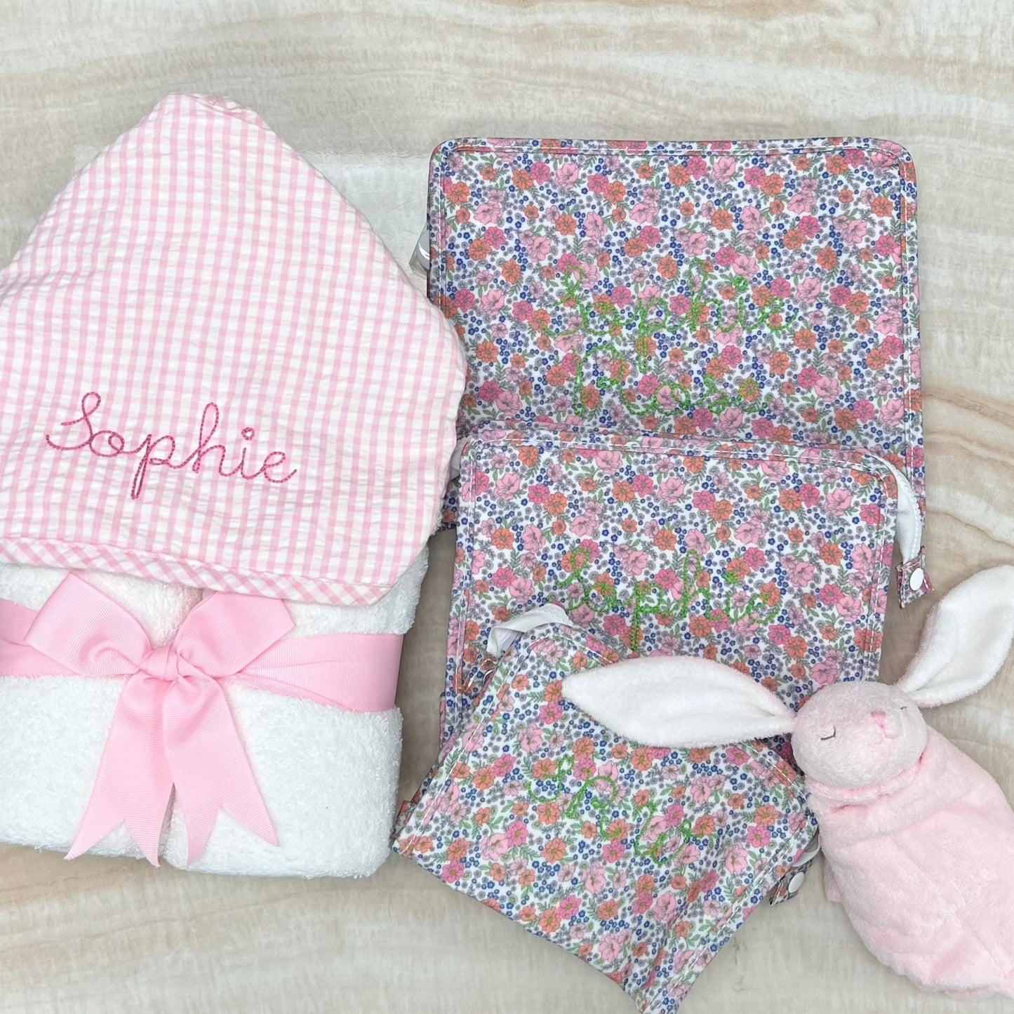 Personalized Nylon Floral Set of 3 Pouches - Give Wink