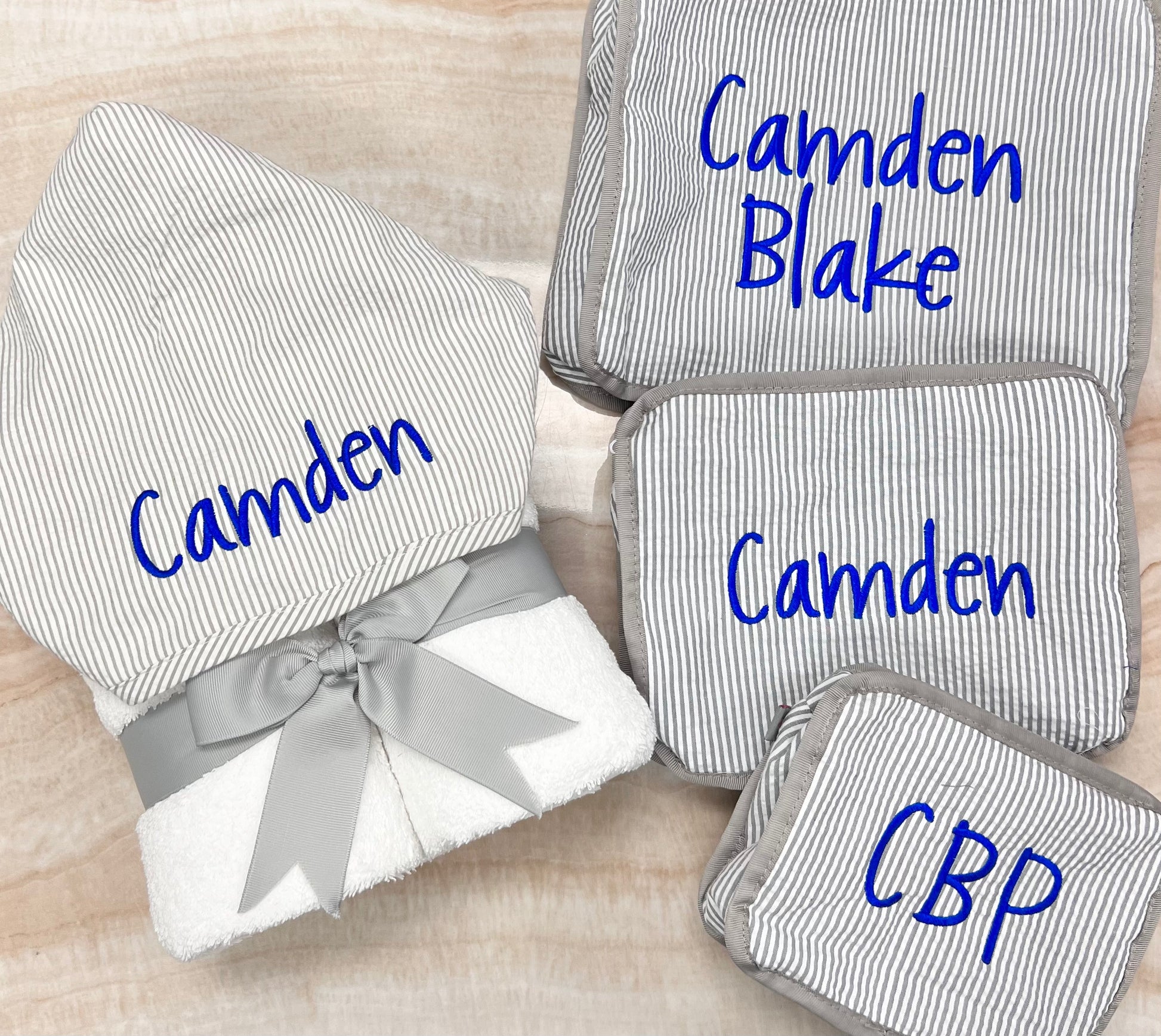 Personalized Grey Seersucker Stripe Hooded Towel - Give Wink