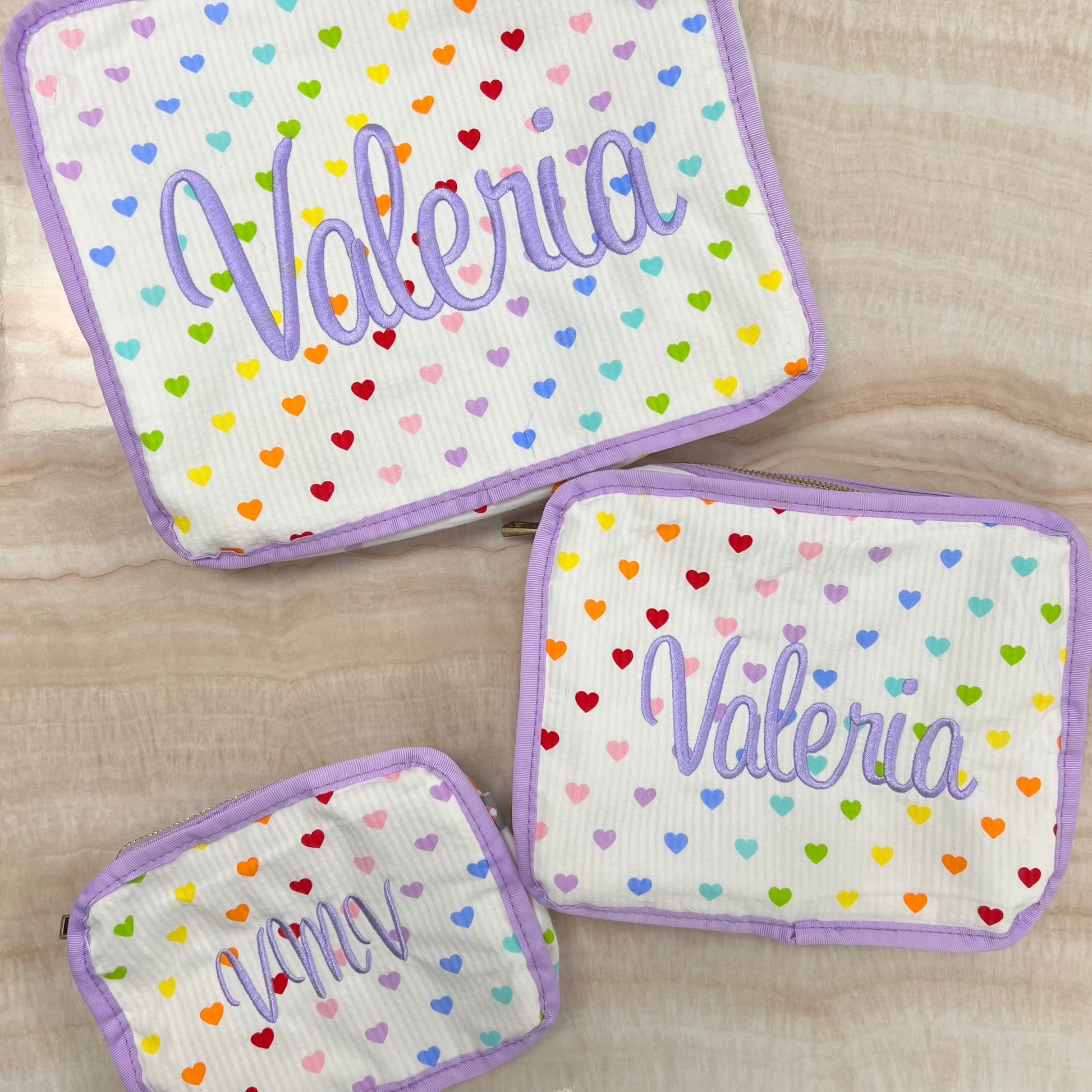 Personalized Seersucker Tiny Hearts Organizing Trio - Give Wink