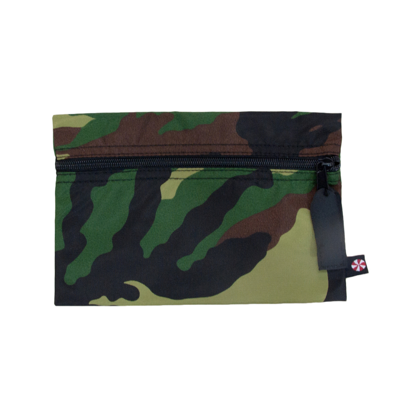 Personalized Nylon Camo Flat Pouch - Give Wink