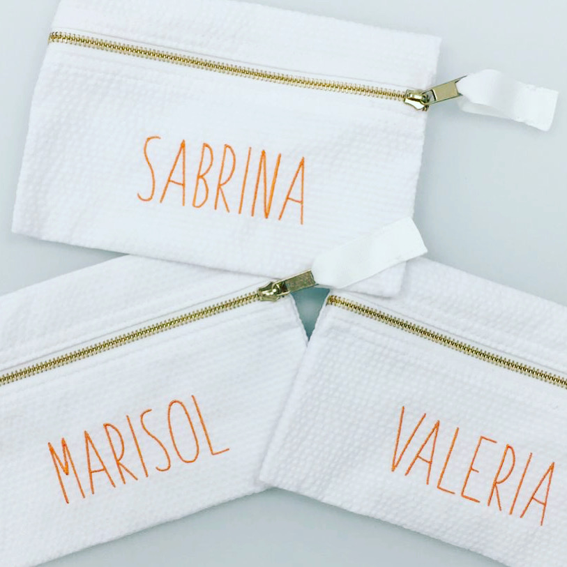 Personalized Seersucker White Flat Pouch - Give Wink
