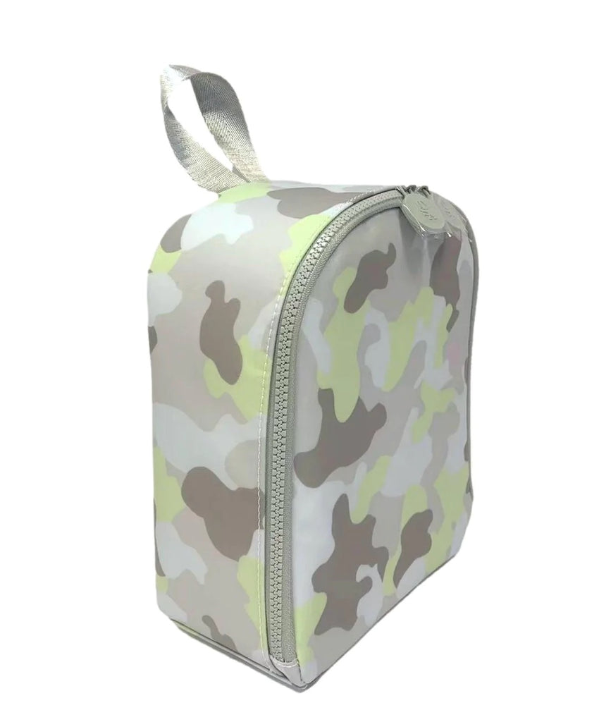 Personalized Nylon Green Camo Lunch Sack - Give Wink