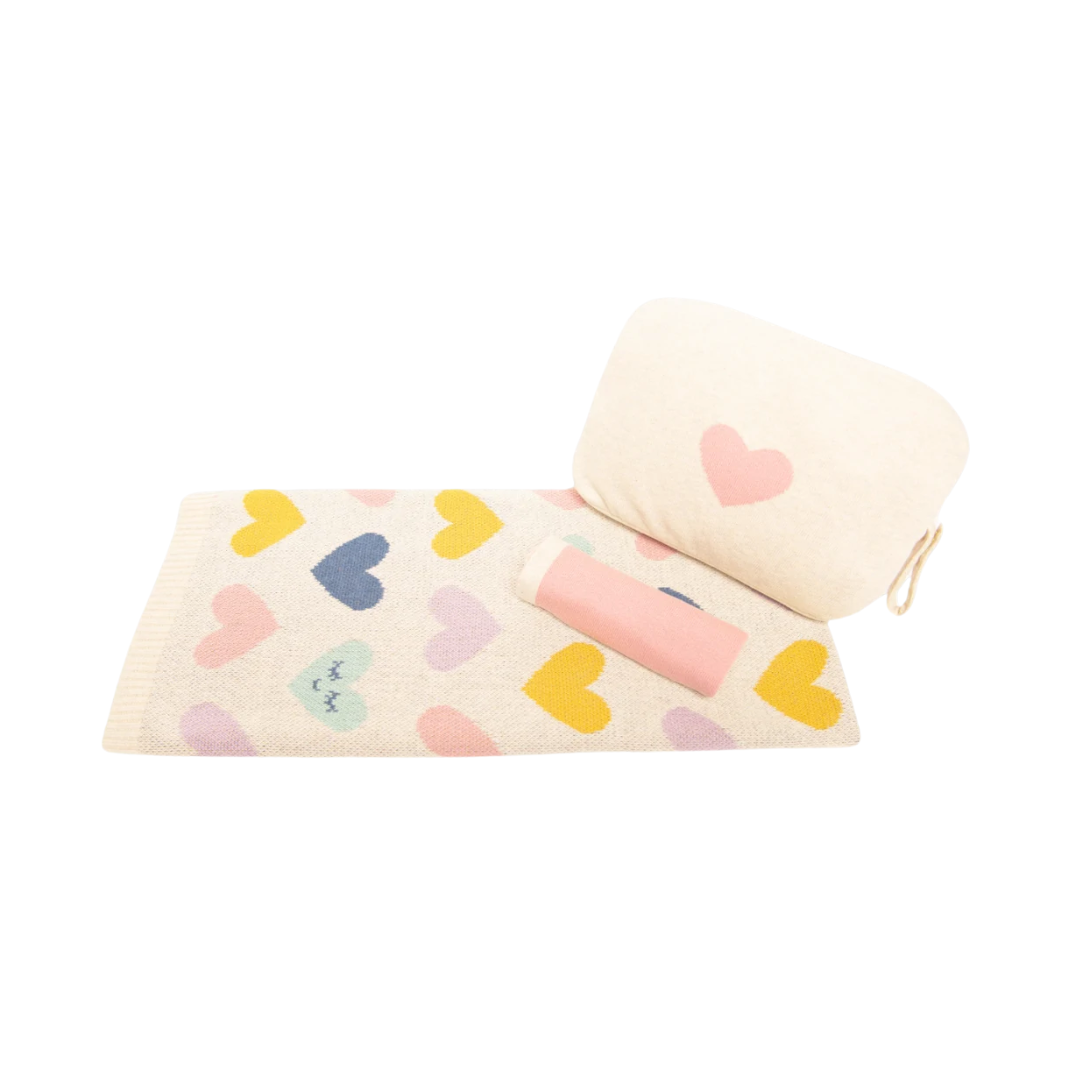 Happy Hearts 3 Piece Knitted Baby Travel Set - Give Wink